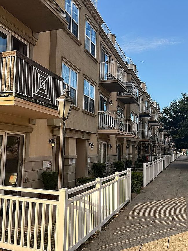 Photo of 10220 Rockaway Beach Blvd, Rockaway Park, NY