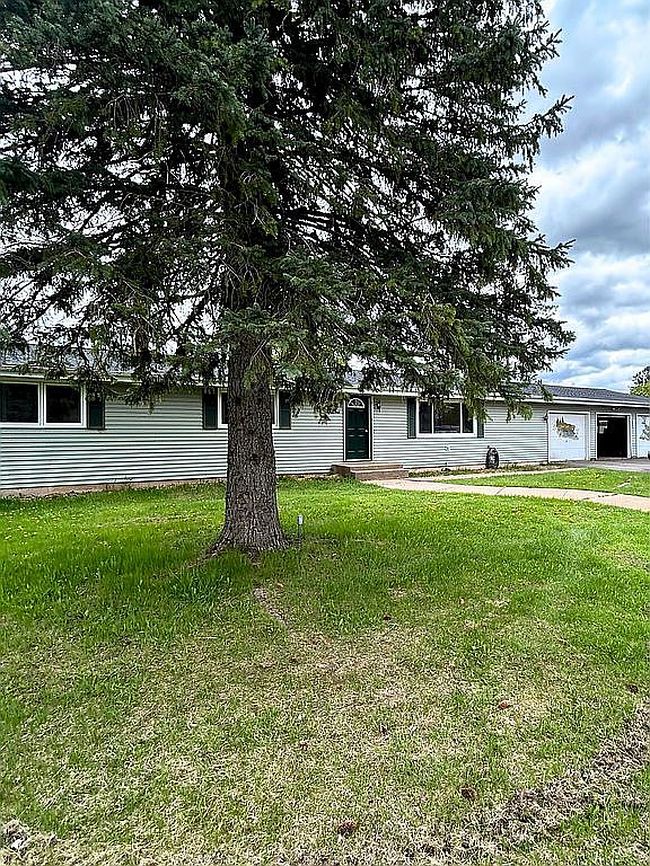 Photo of 201 Sagola Ave, Sagola, MI