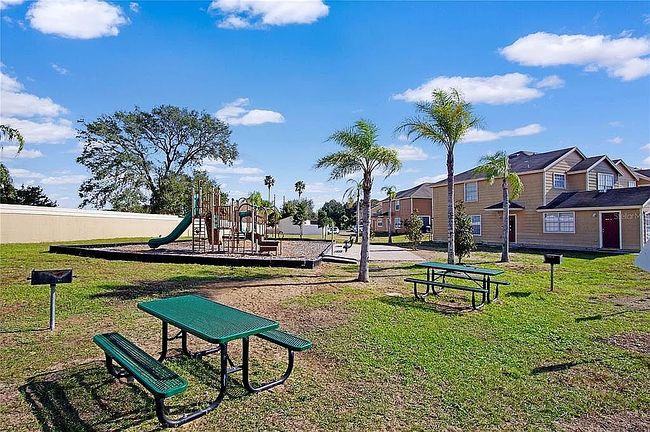 Image of 613 Coconut Palm Way