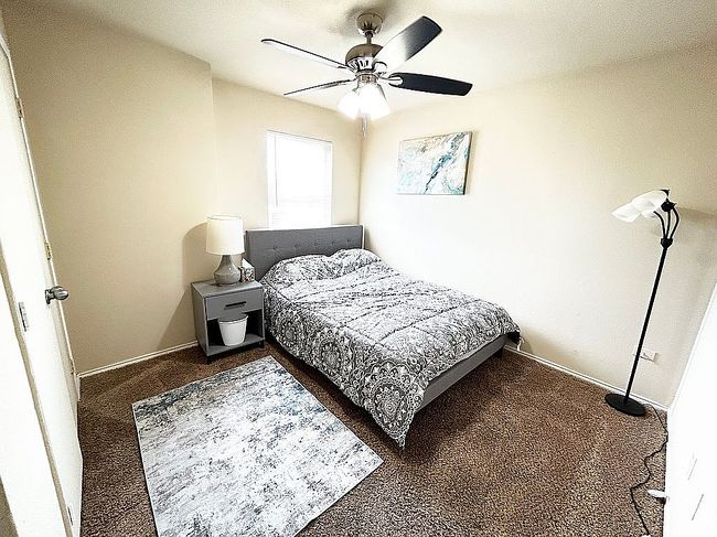 Image of 2318 Kingsway Dr