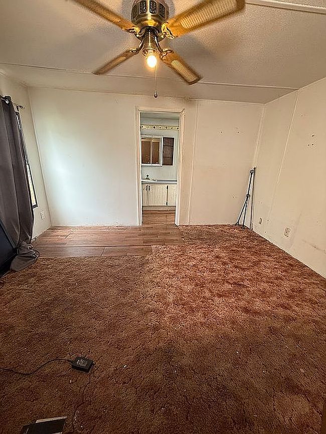 Photo of 21 Geneva Rd, Lakehurst, NJ