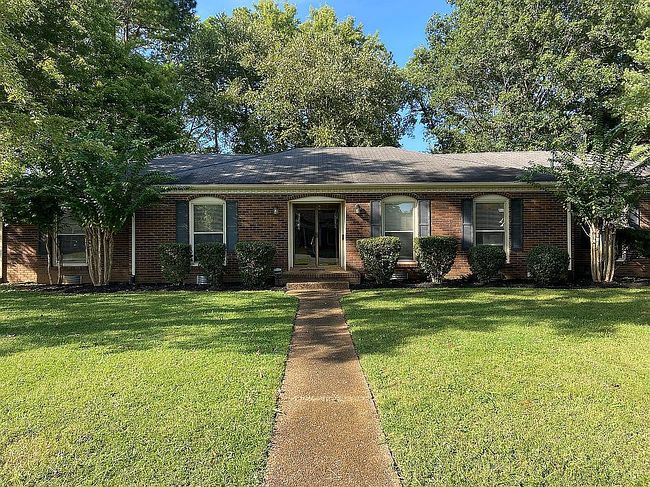 Photo of 1814 Haynes Dr