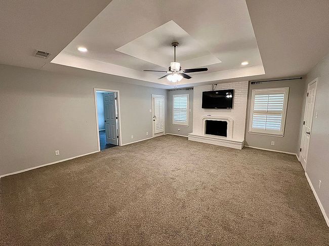 Image of 5820 Pecan Valley Ln