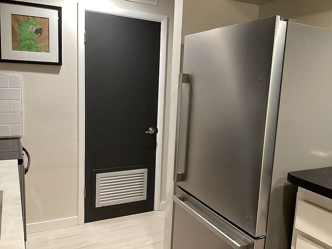 Image of 1098 Passover Rd #201