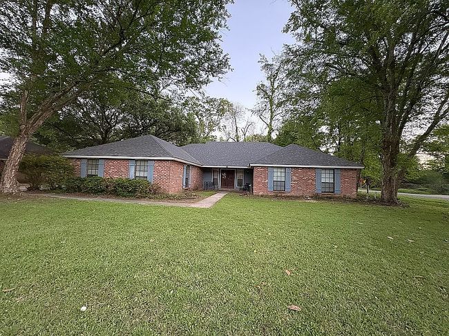 Image of 157 Greenfield Dr