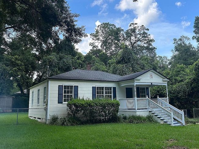 Photo of 702 Collins Dr, Tallahassee, FL