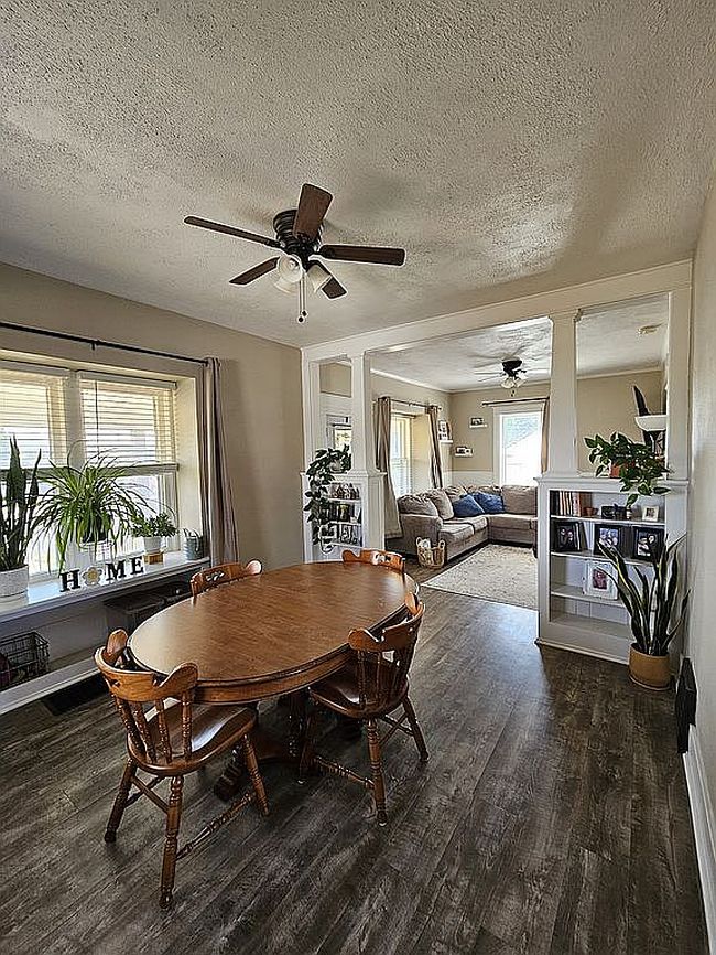 Photo of 405 E 17th St, Hays, KS