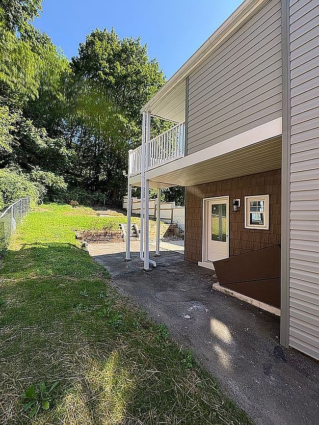 Photo of 177 Railroad St, Schuylkill Haven, PA