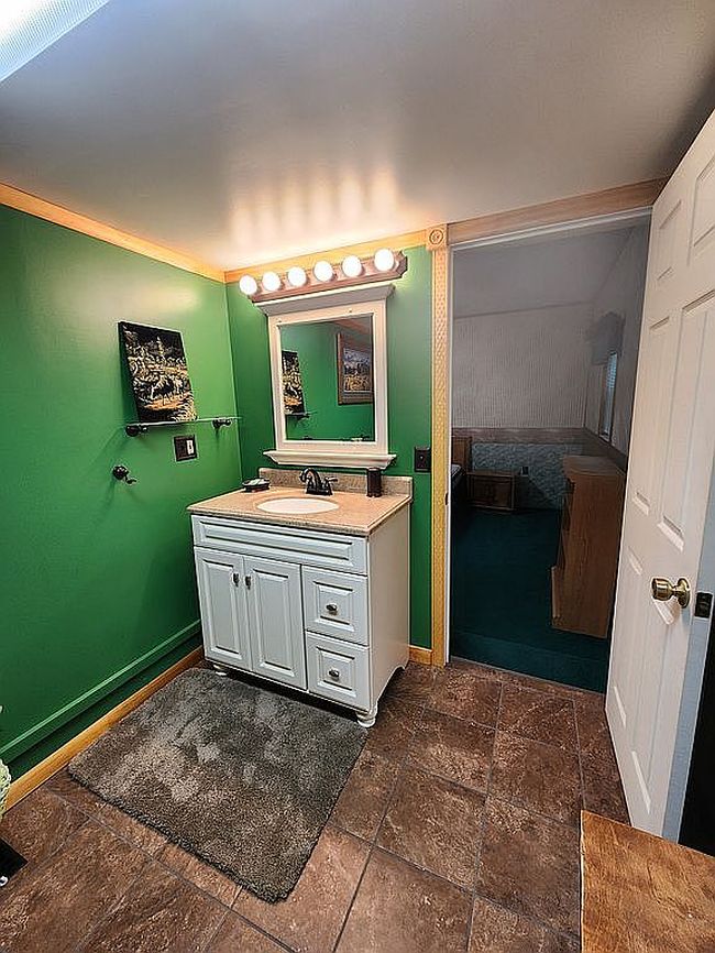 Image of 1413 Byers Rd