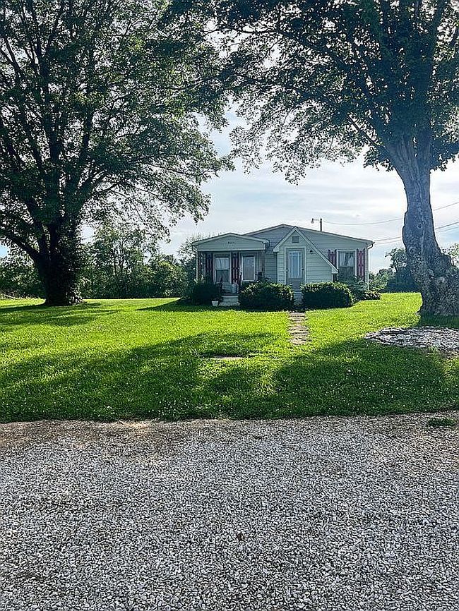 Photo of 5035 Brandenburg Rd, Brandenburg, KY