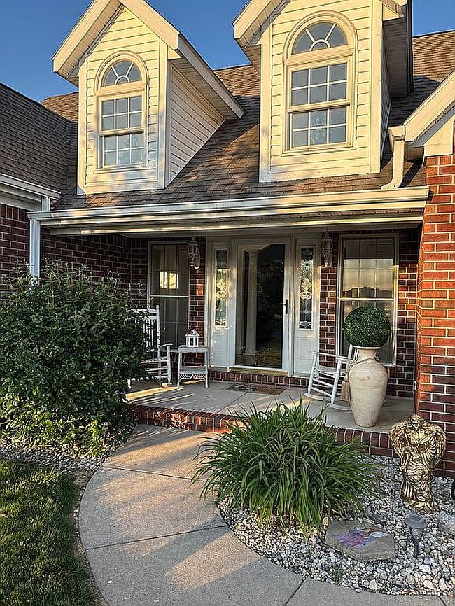 Image of 2900 Congress Dr
