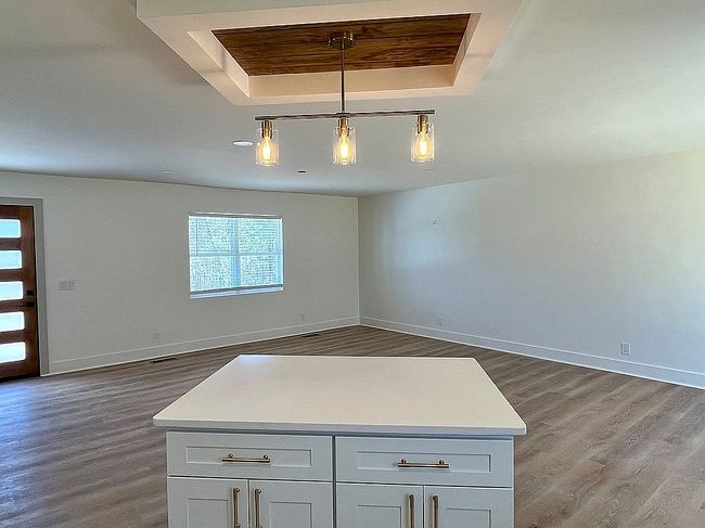 Image of 14288 E Capitol Dr