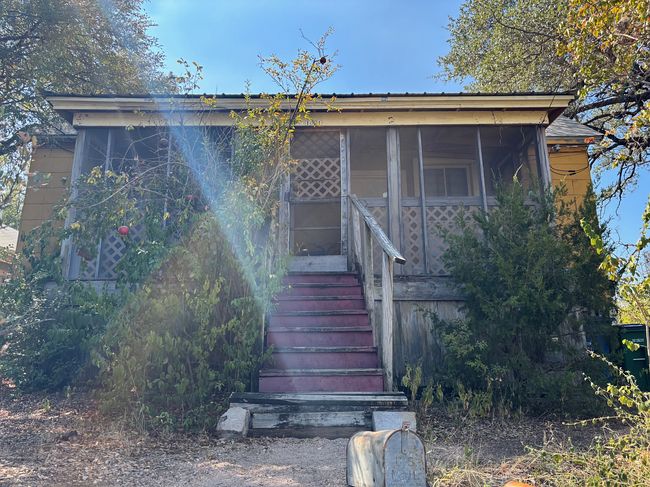 Preview of property located at 1001 Catalpa St