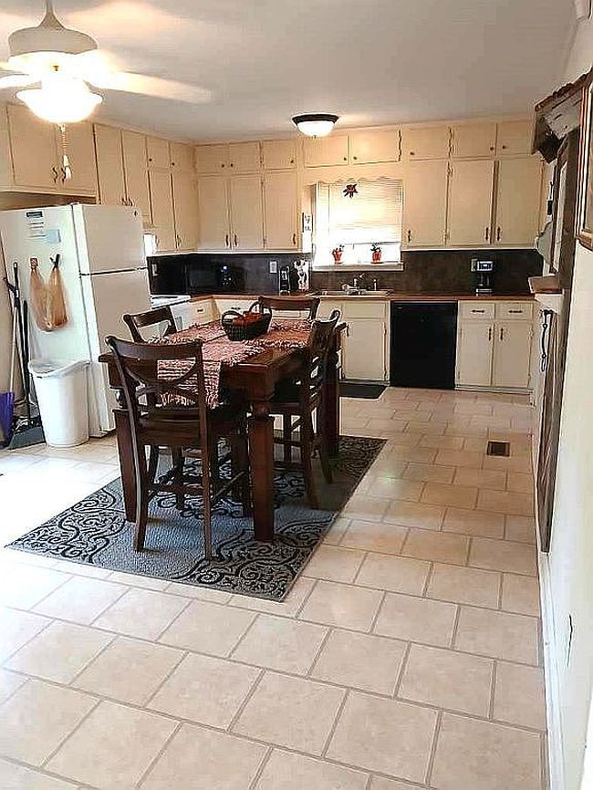 Image of 2719 6th St Ne