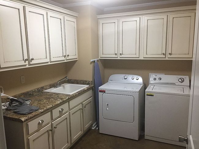 Photo of 722 S Main St, Covington, TN