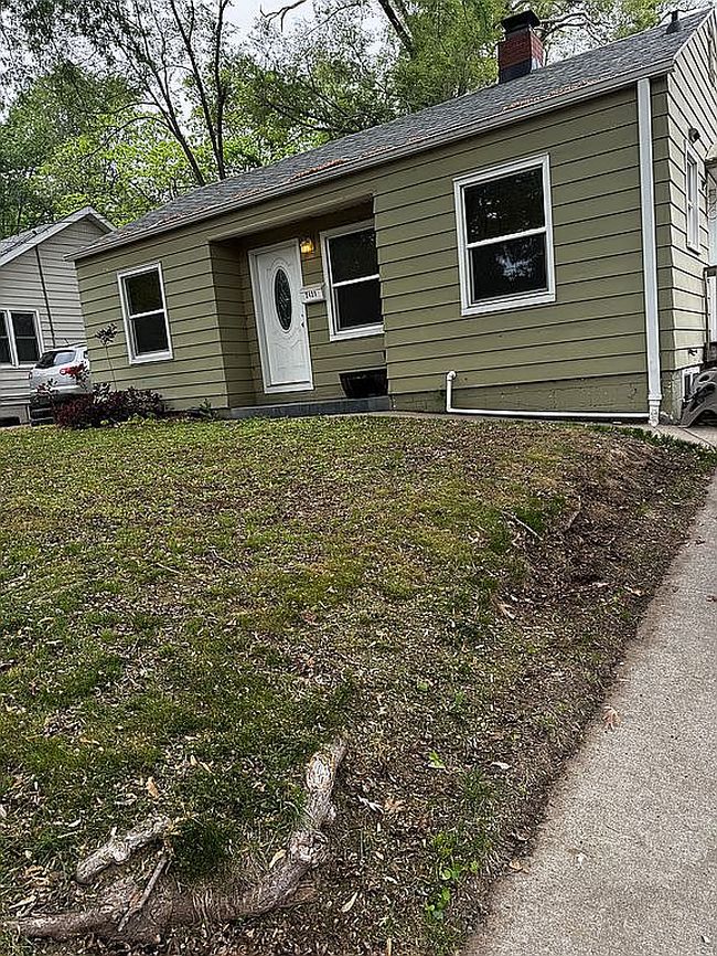 Image of 2421 Adams Ave