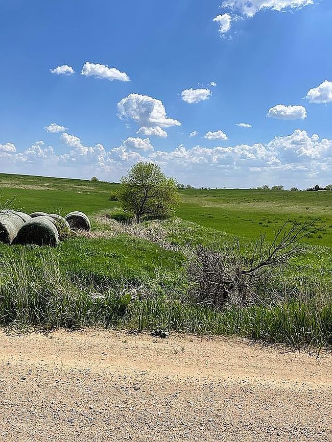 Photo of 2933 Holdrege Rd, Seward, NE