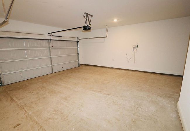 Additional photo 2 of property located at 2609 Silver Leaf Dr