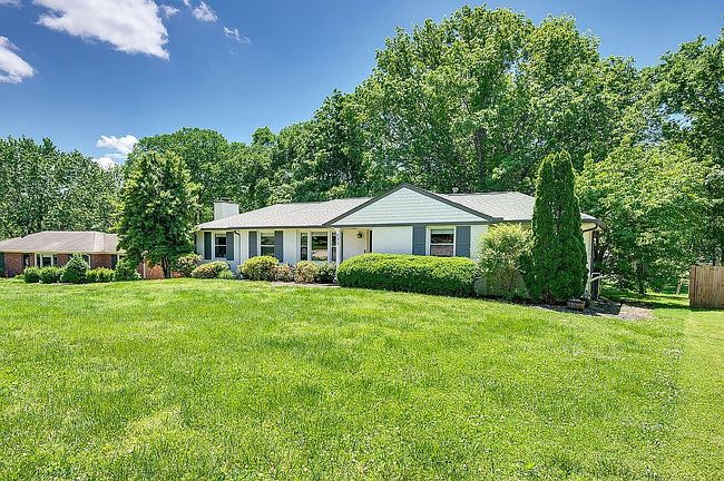 Photo of 633 Oakley Dr, Nashville, TN