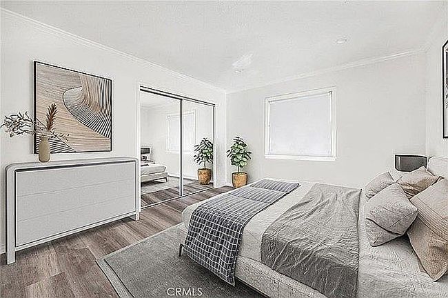 Photo of 5701 Corbin Ave, Tarzana, CA