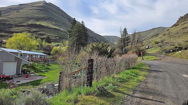 Photo of 381 Seven Devils Rd, Riggins, ID