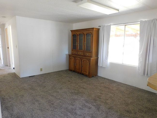 Photo of 1384 Se Akins Dr, Prineville, OR