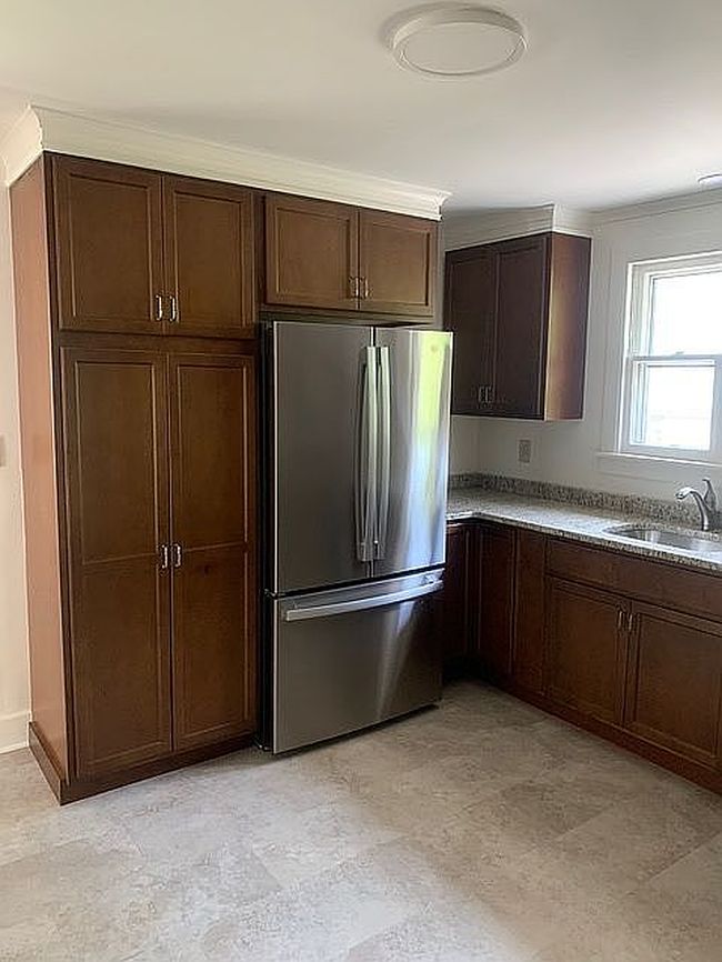 Photo of 34 Cooper Ave, Troy, NY