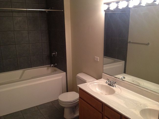 Photo of 1645 W Ogden Ave Unit 316, Chicago, IL
