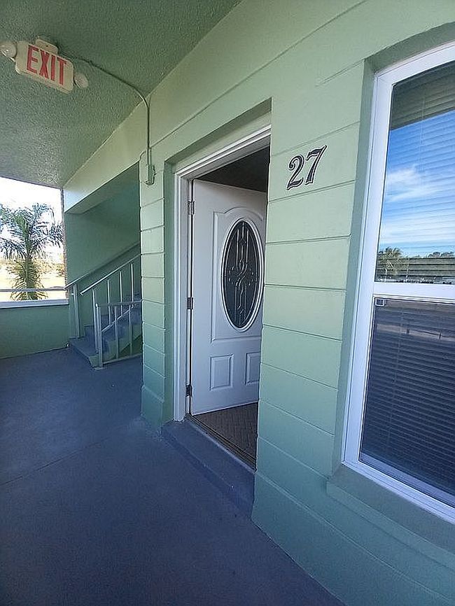 Photo of 2359 Finlandia Ln Apt 27, Clearwater, FL