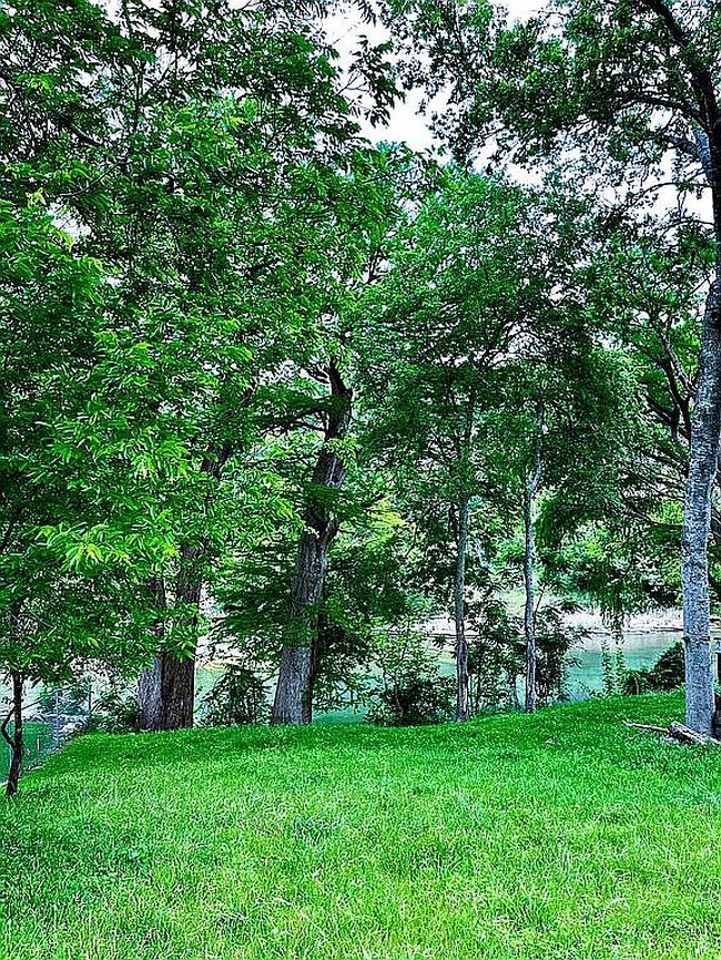 Image of 0 River Run