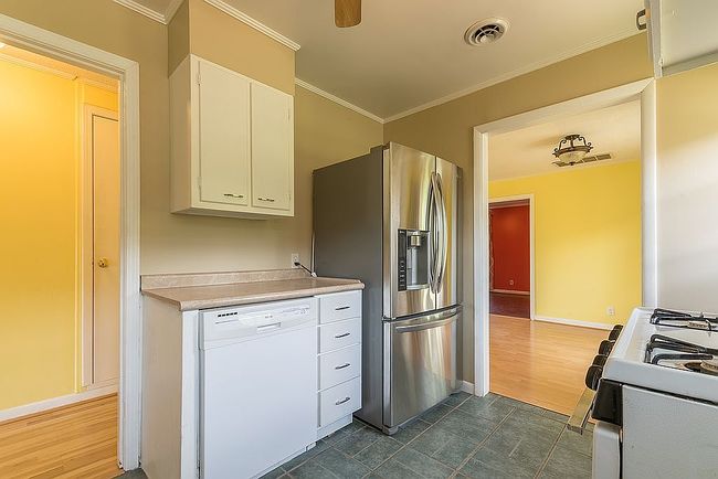 Image of 1309 13th St E