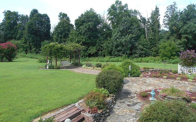 Image of 6434 Bowling Green Rd