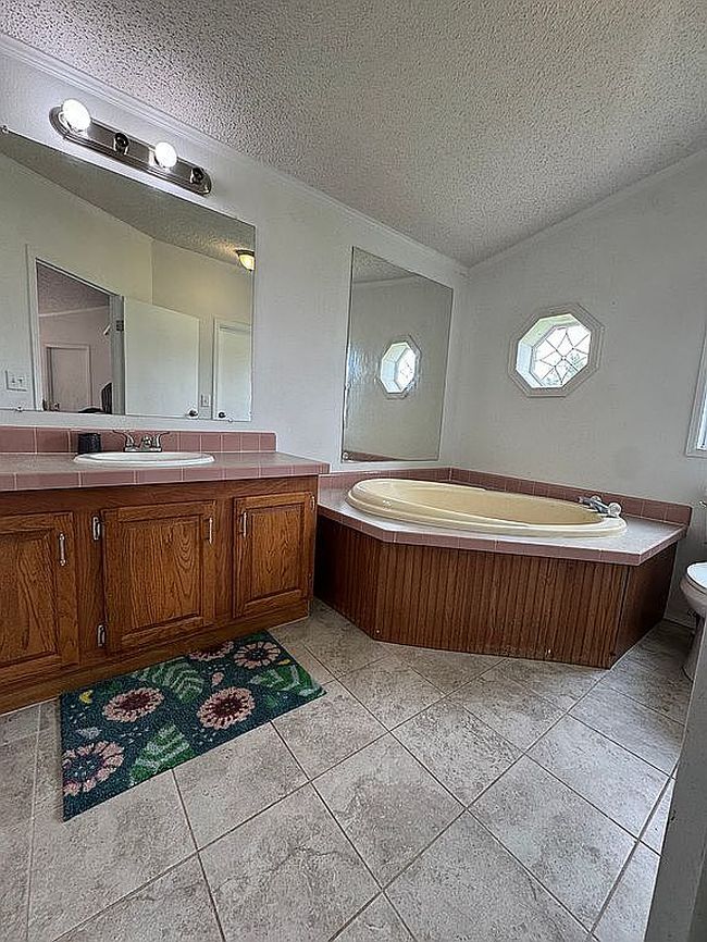 Photo of 460 S 10th Rd, Palmyra, NE