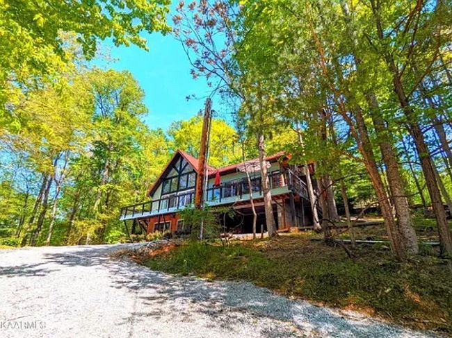 Image of 1411 Ridge Rd