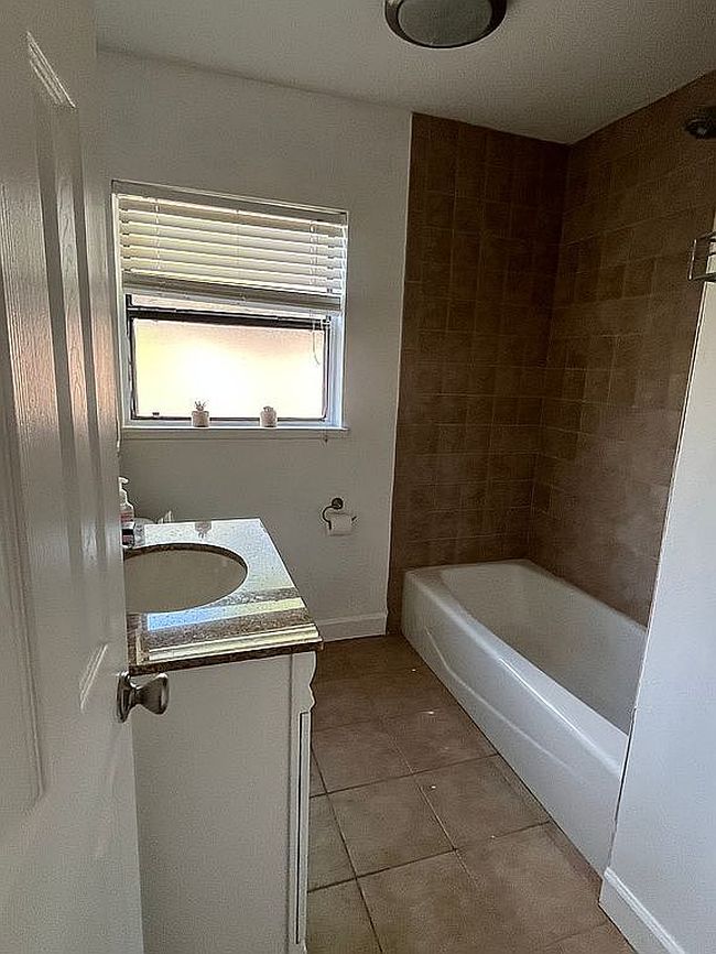 Photo of 230 South St, Fern Park, FL