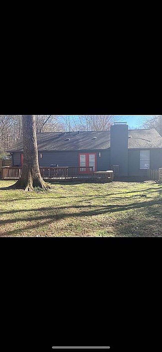 Image of 511 E Dynasty Dr