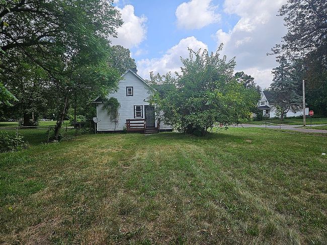 Additional photo 2 of property located at 903 Heston St