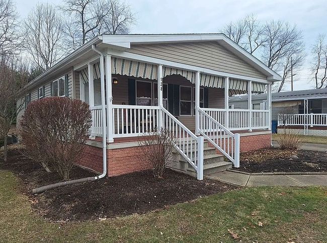 Photo of 128 A St Sw, Navarre, OH