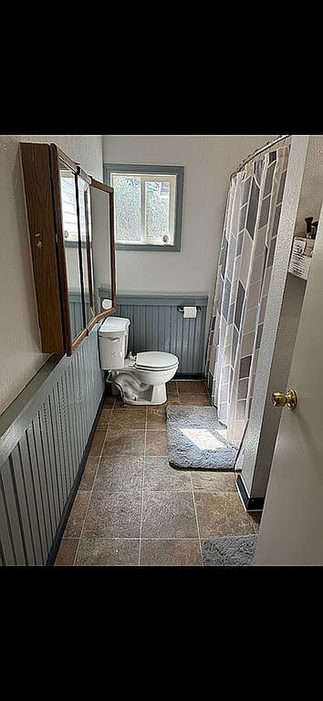 Image of 209 Main St