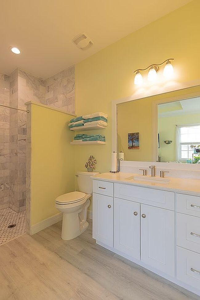 Photo of 9016 Falcon Ct, Venice, FL