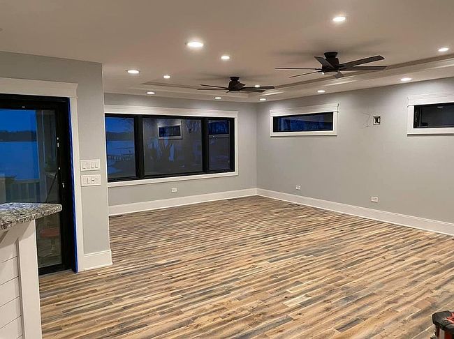 Photo of 14345 Lake Shore Dr