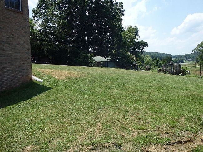 Photo of 957 Lane Dr, Friendsville, TN