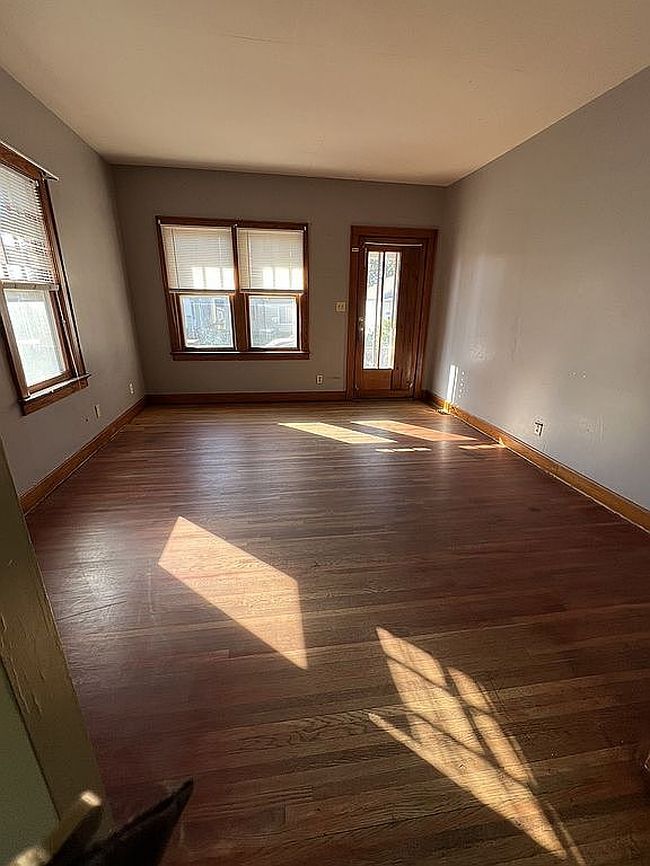 Image of 1506 E Sycamore St