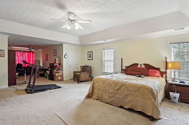 Photo of 3279 Rockmill Dr, Ellenwood, GA