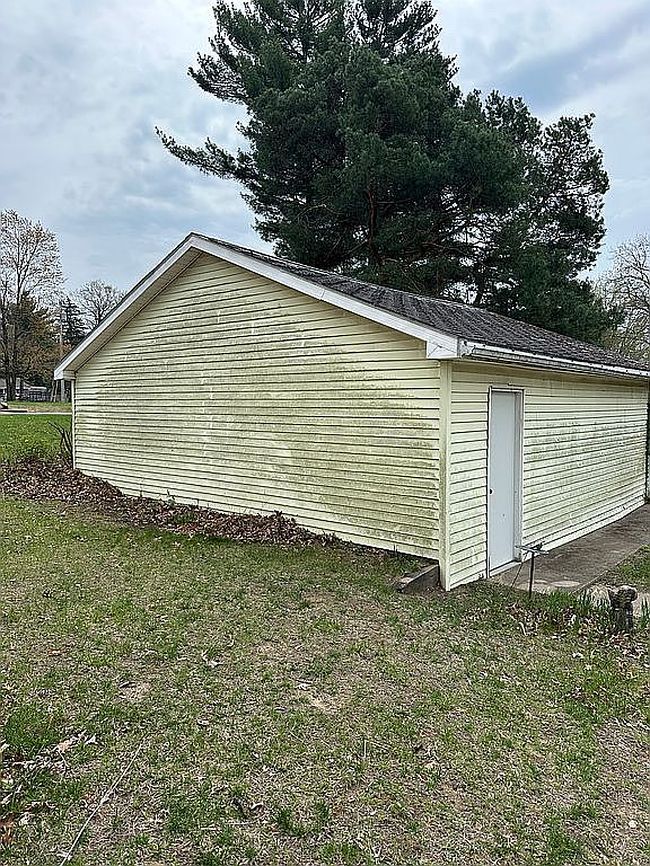 Image of 20906 S Lake Dr