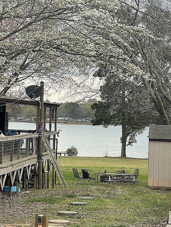 Image of 63 Lake Dr