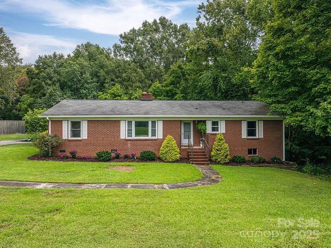 Photo of 26 Kee Rd, Belmont, NC