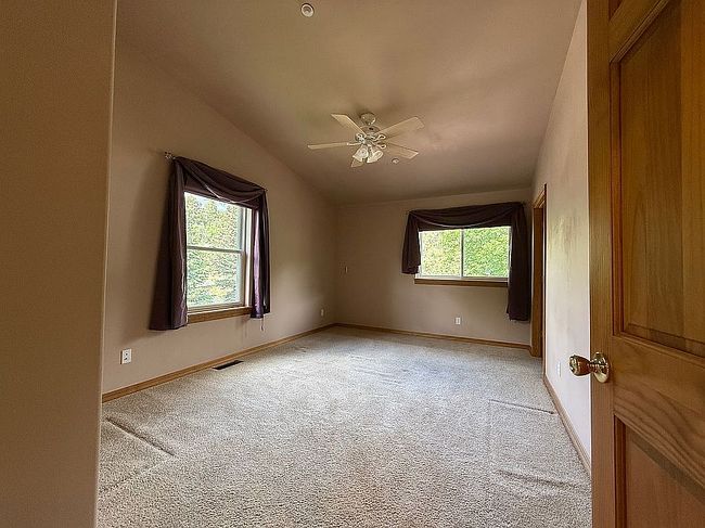 Image of 11 Sandstone Dr