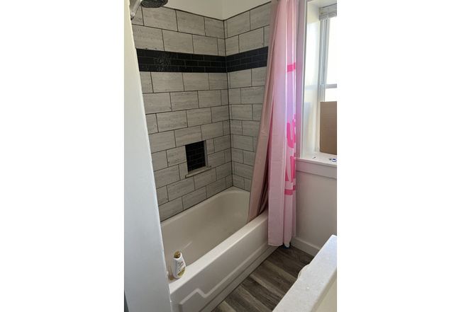 Preview of property located at 513 S State St