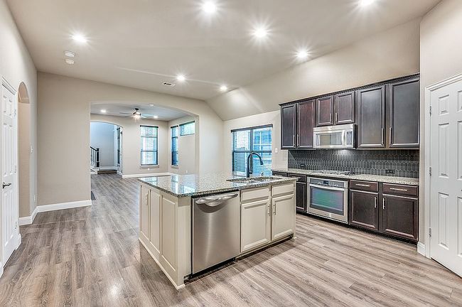 Additional photo 3 of property located at 6432 Brynwyck Ln